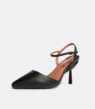 Front view of the black leather heel.