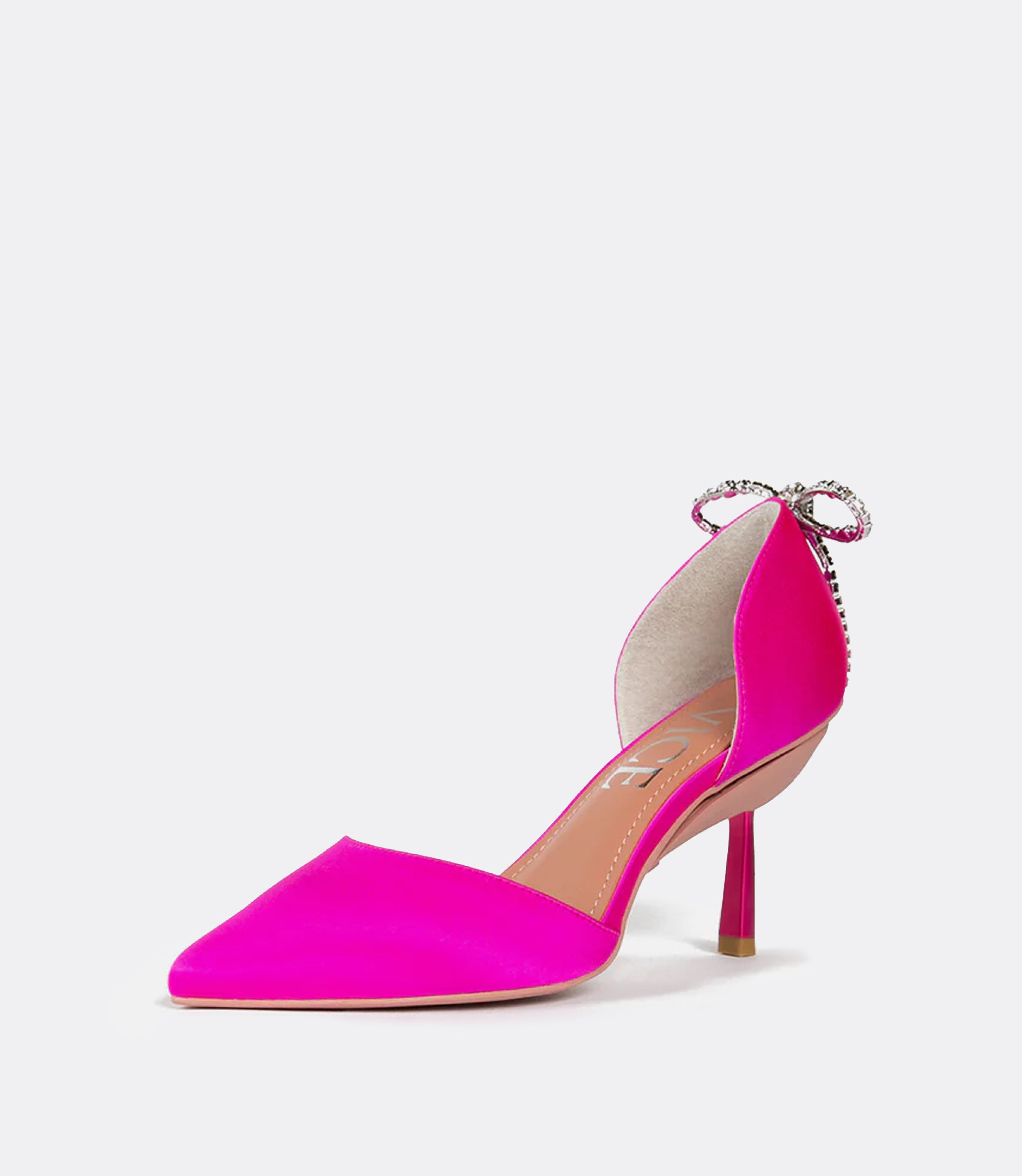 Front view of the fuchsia silk heel.