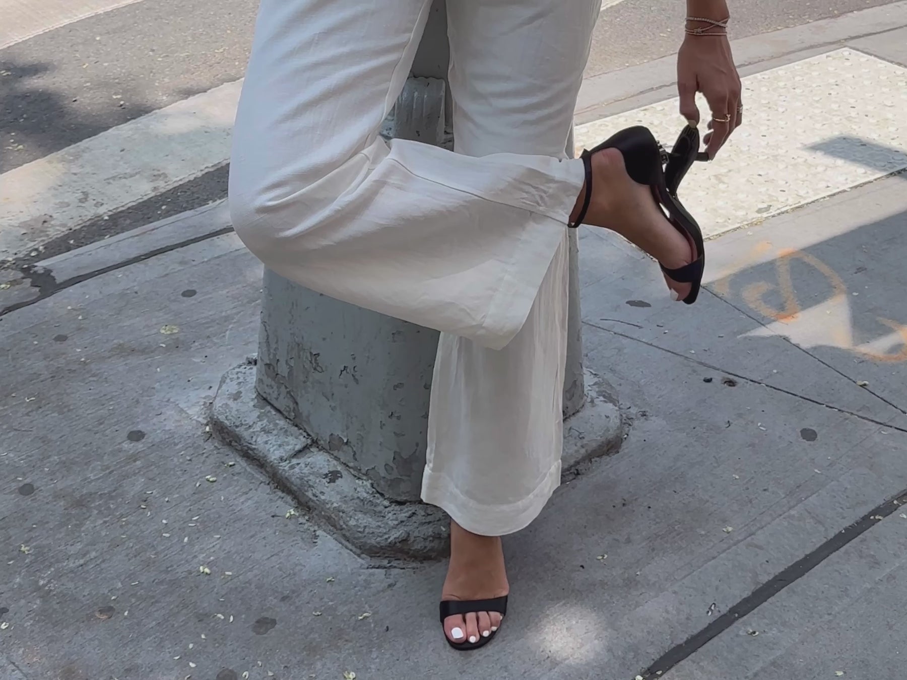 Editor folding heel to a flat