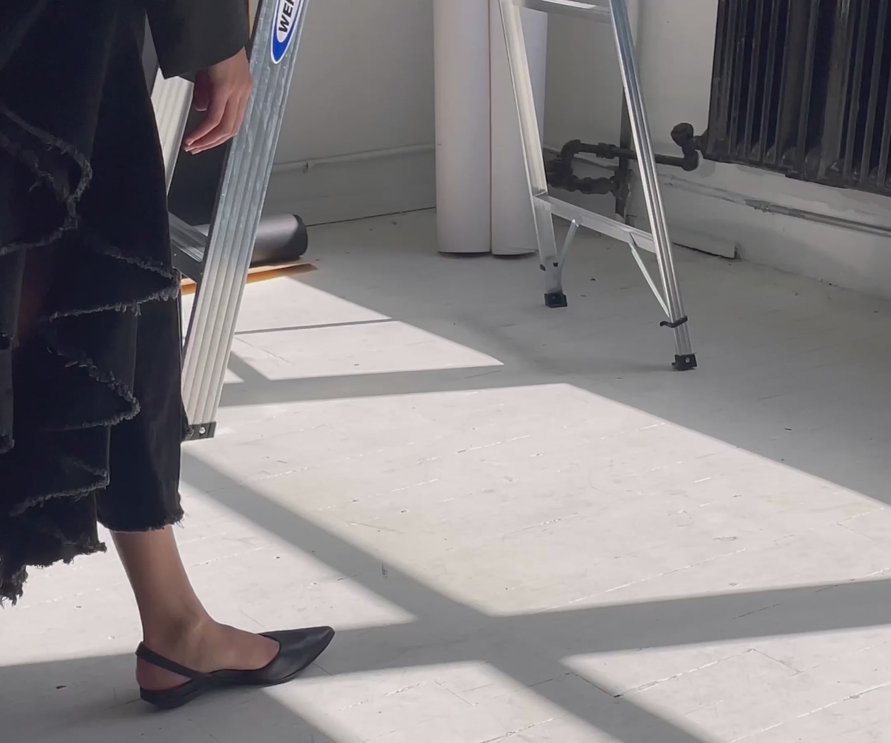 black convertible heels walking as flats 